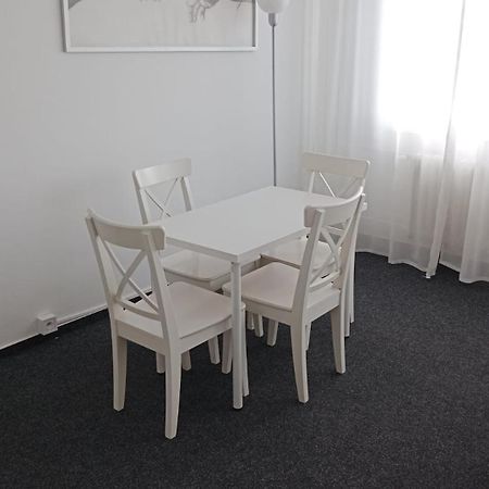 Apartmany Bryksova ปราก ภายนอก รูปภาพ