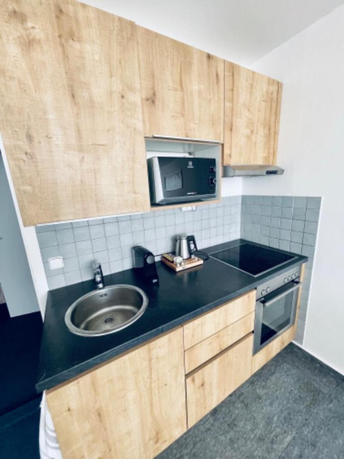 Apartmany Bryksova ปราก ภายนอก รูปภาพ